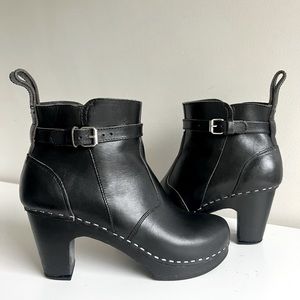 Swedish Hasbeens Women's 465 Black Ankle Boot 38/8